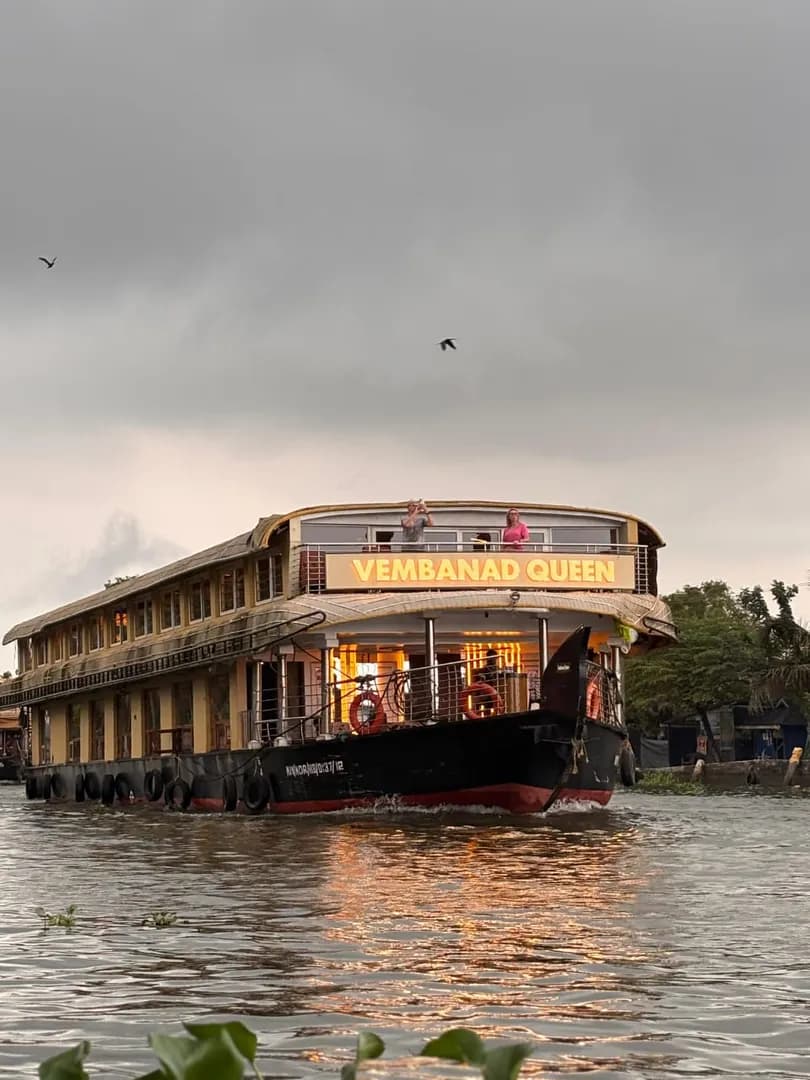 Vembanad Queen